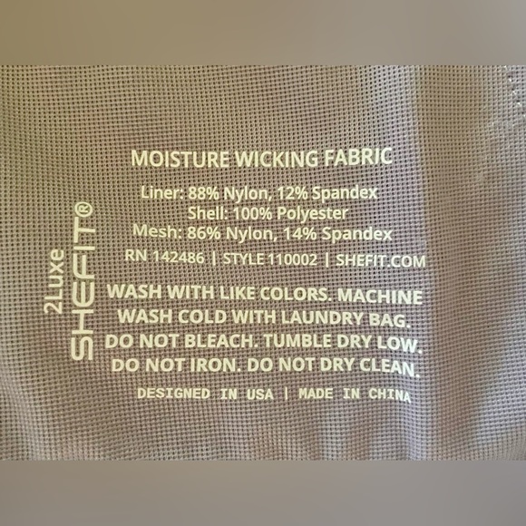 Shefit “Ultimate Sports Bra” 2Luxe Victorious/Lavender . New with Tags. - Picture 3 of 6